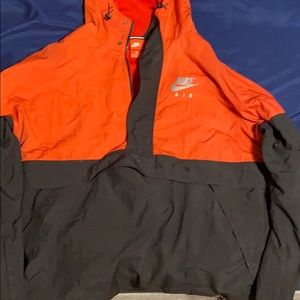 Nike wind breaker